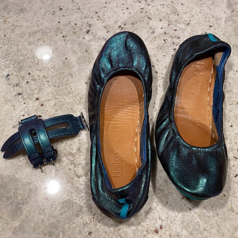 Custom Painted Cobalt Blue to the Dazzling Arabian